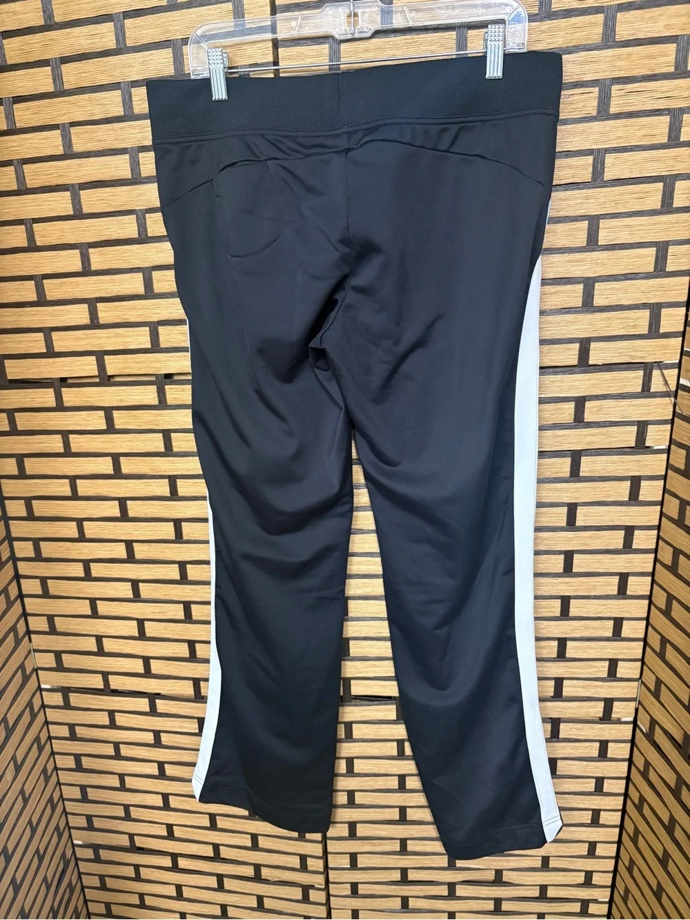 Nike black active pants size large